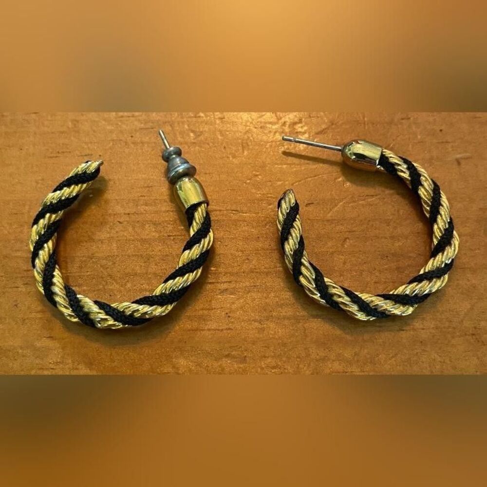 Gold Black Rope Hoop Earrings Women’s Twisted Post Back Statement Jewelry READ